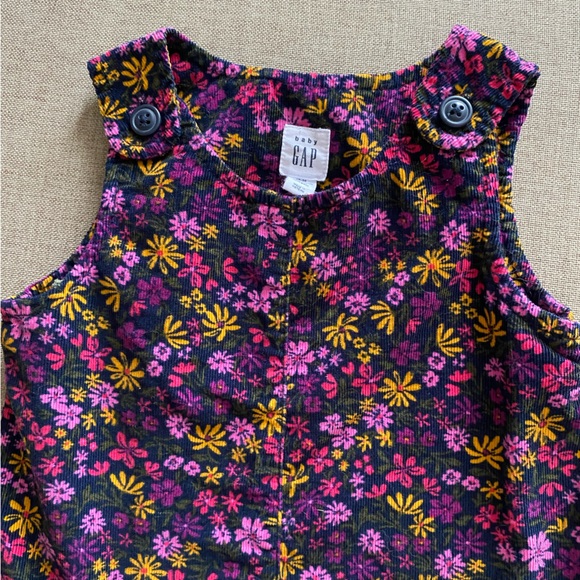 Gap corduroy floral dress 18-24 months - Picture 3 of 3